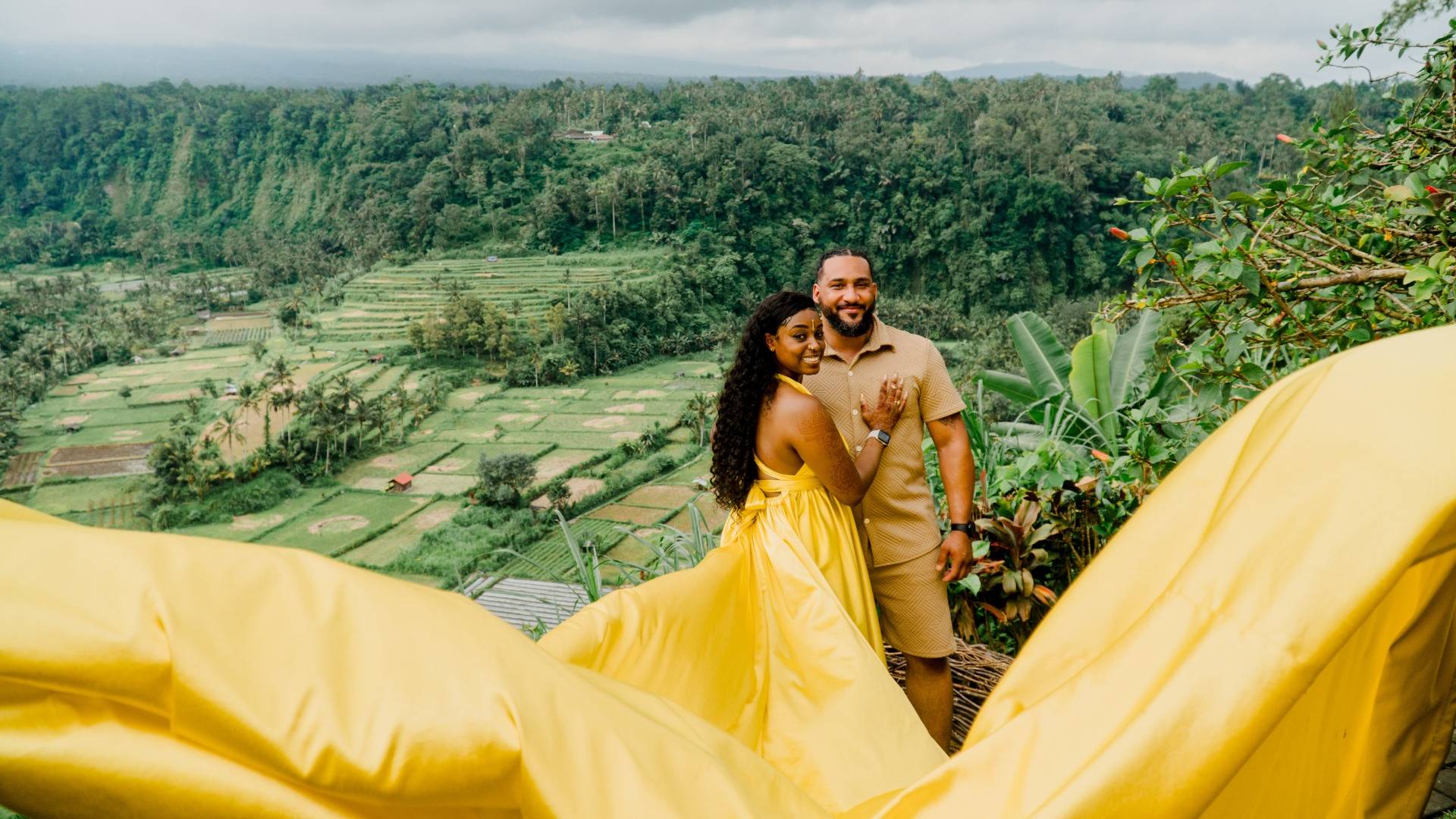 wedding-website-bg-image.jpg (1)